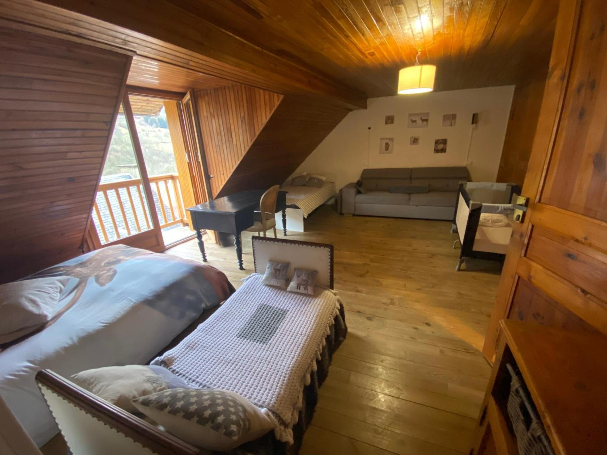 Maison Pyrénées Saint-Aventin Extérieur photo